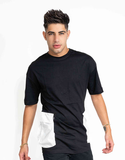 Oversized T-shirt With Big Pockets on the Side